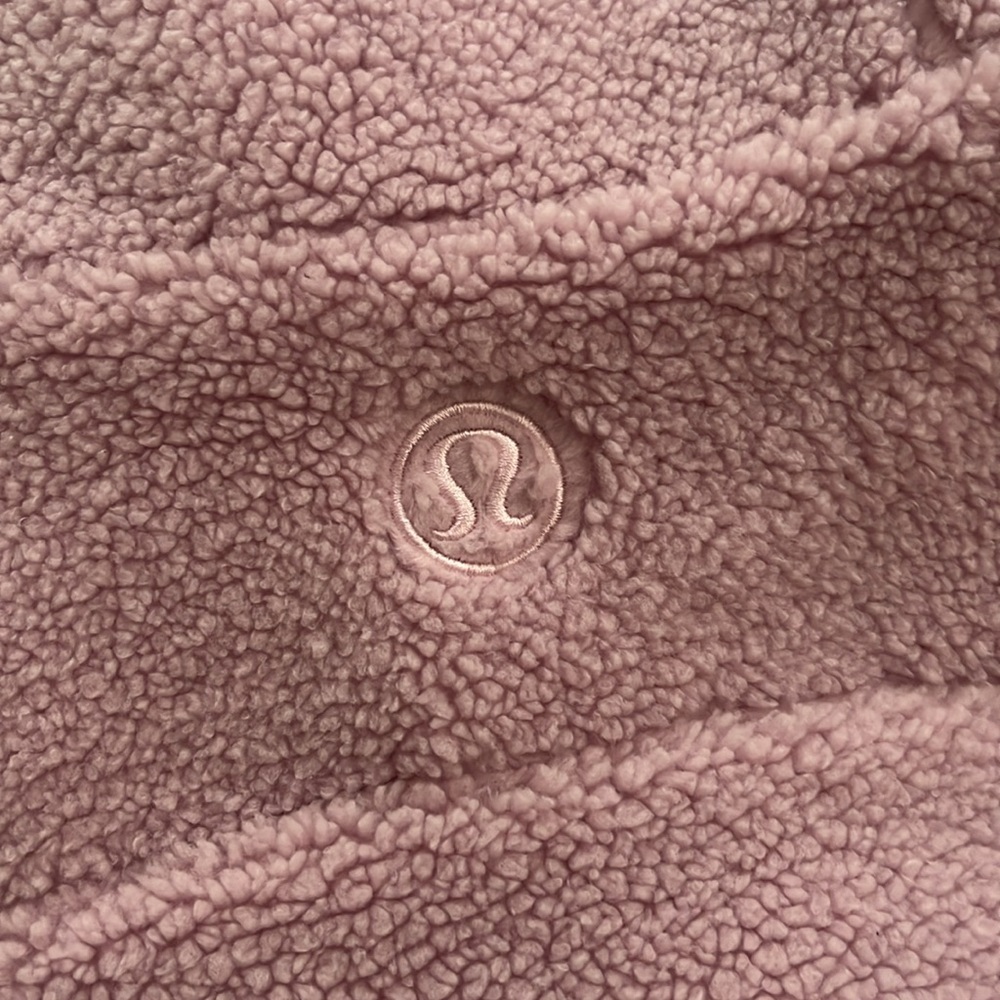 Lululemon M/L fleece pink peony scuba